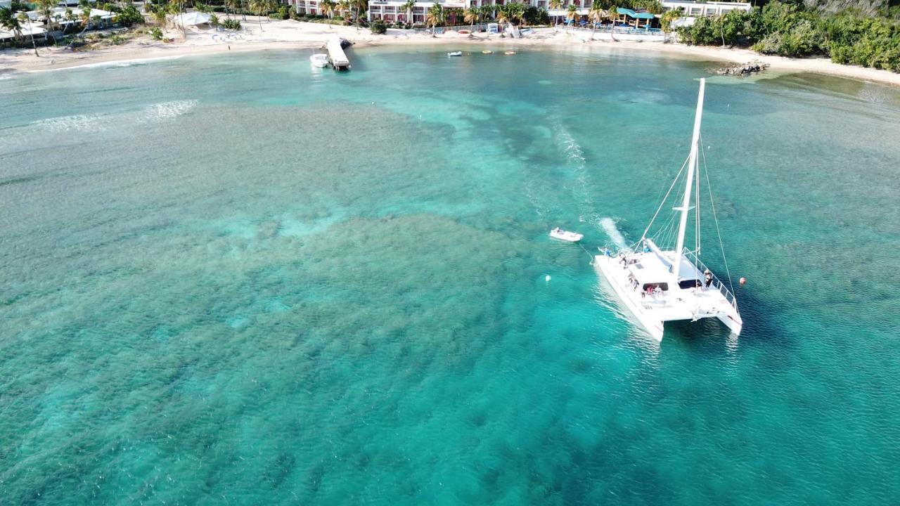 Bolongo Bay Beach Resort Bagian luar foto